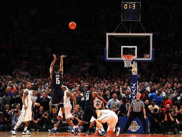 恐怖阵容深度！雷霆13人出场全部得分，12人有三分入账