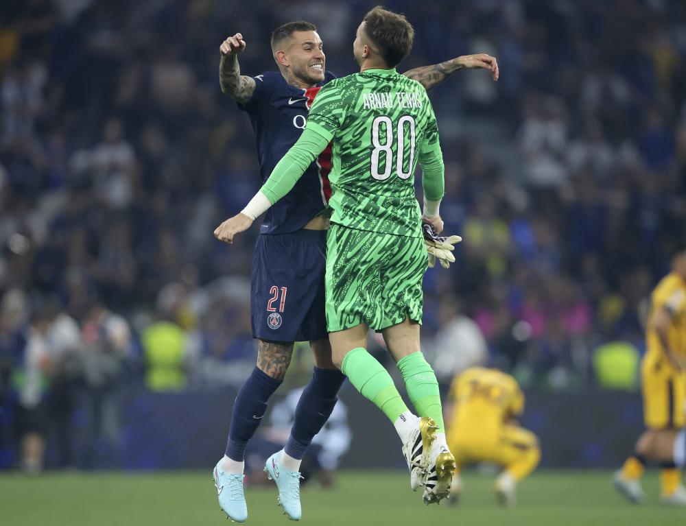 法甲争冠黑马2-1南特，豪取5连胜领跑，领先巴黎圣日耳曼4分